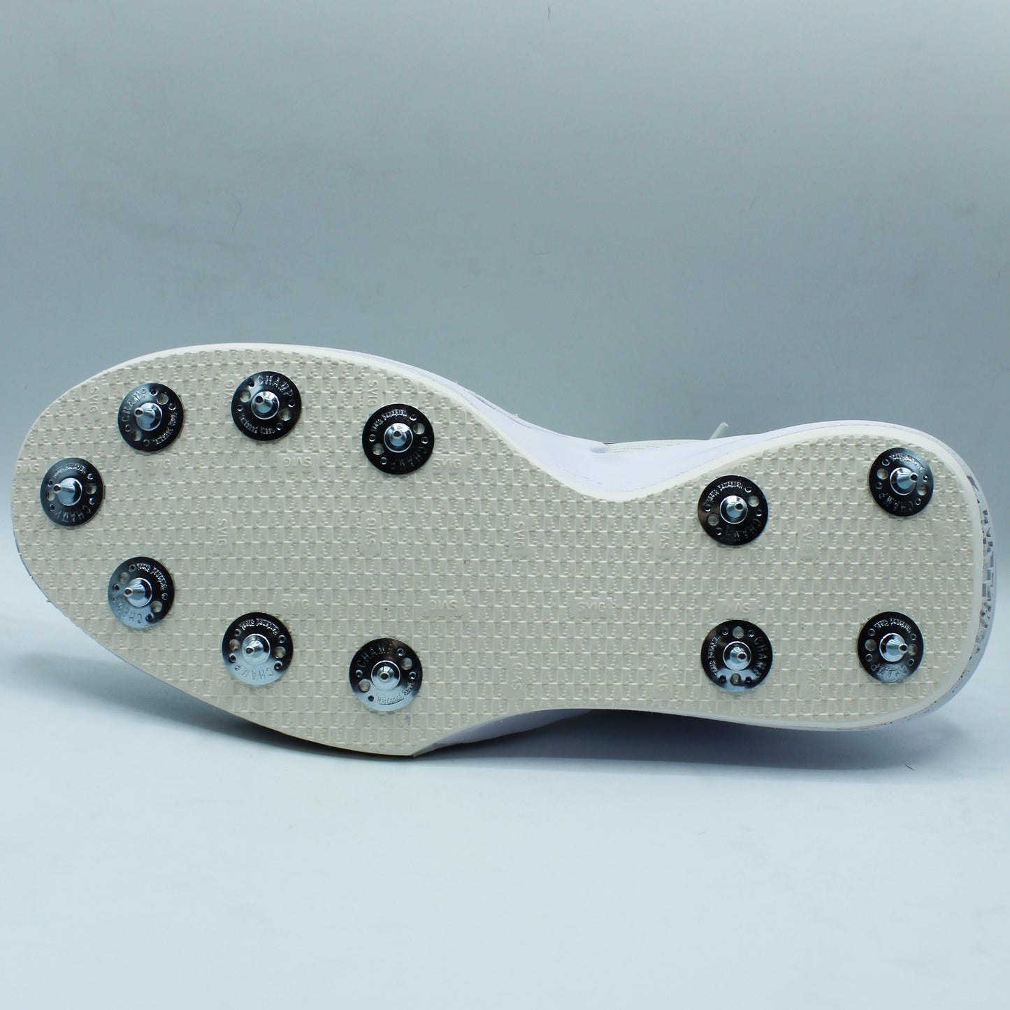 Pre-spiked Nike Precision 7