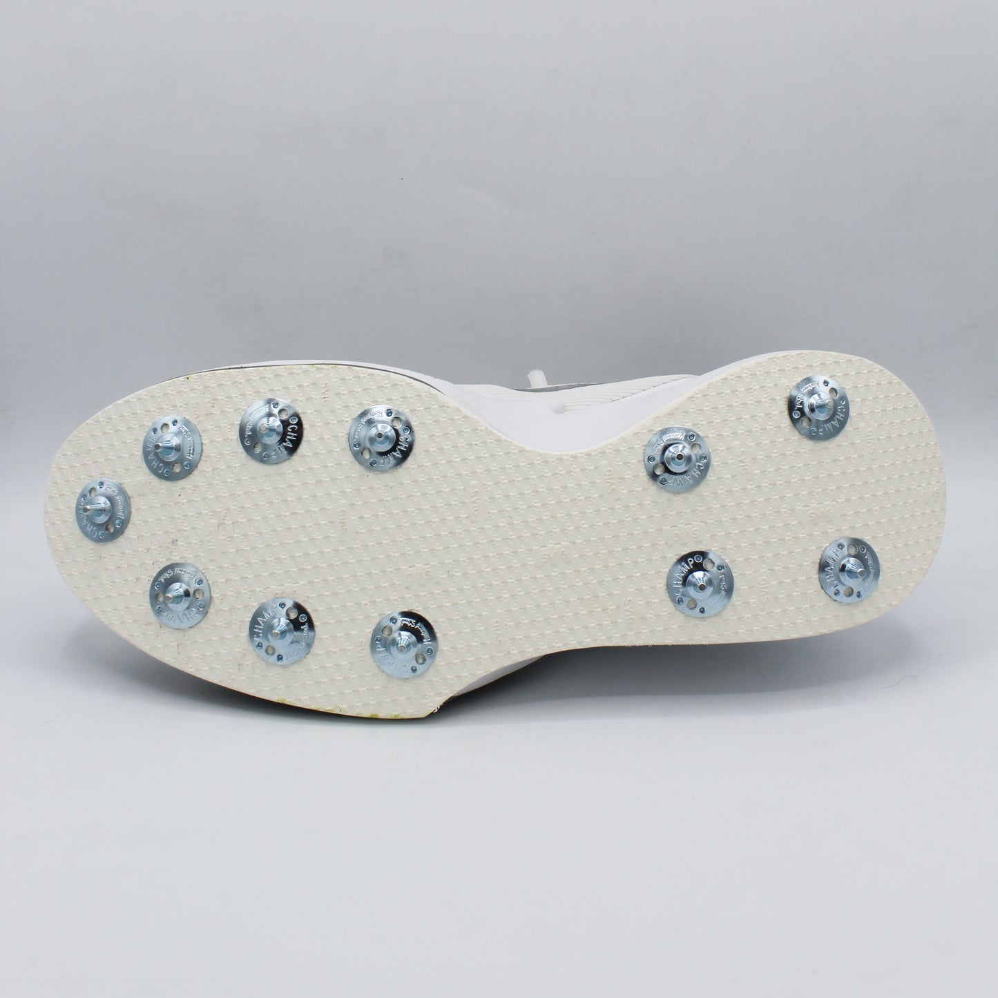 Pre-spiked Nike Precision 7