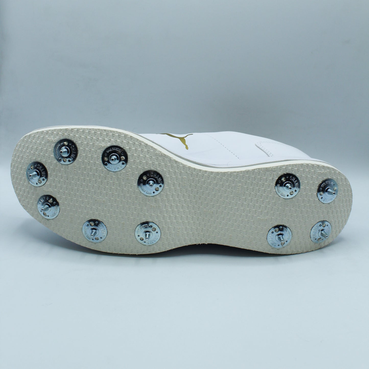 Pre-spiked Puma Classicat White/Gold